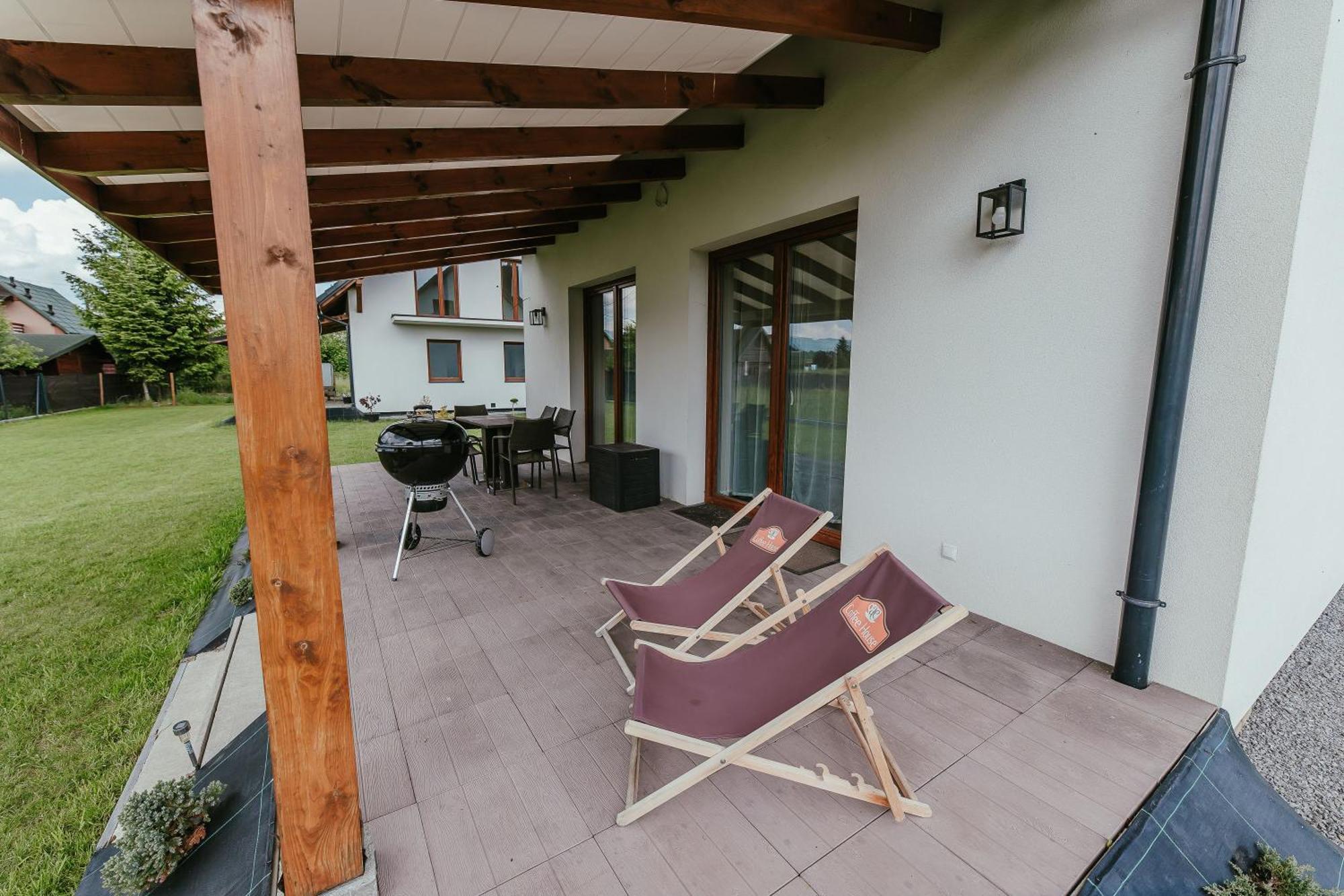 Dom Na Kwiatowej Ferienhaus *